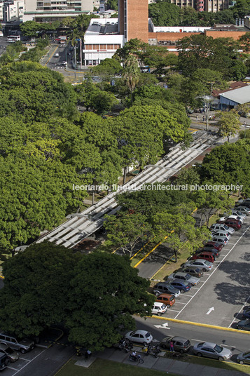 pasillos cubiertos - ucv carlos raúl villanueva