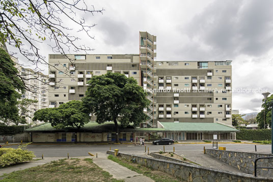 caracas snapshots several architects