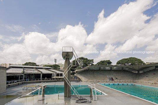 complejo de piscinas - ucv carlos raúl villanueva