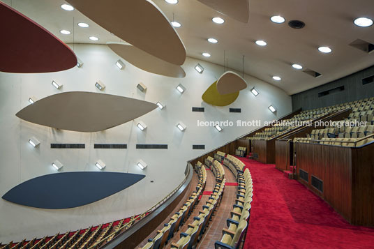 aula magna - ucv carlos raúl villanueva