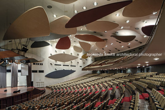 aula magna - ucv carlos raúl villanueva