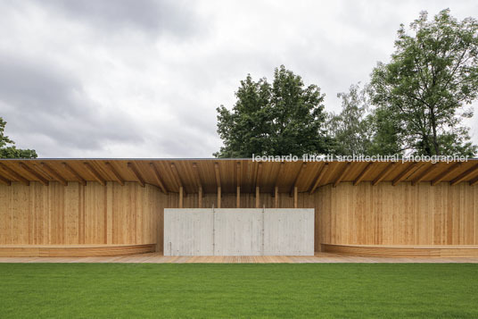 natural swimming pool herzog & de meuron