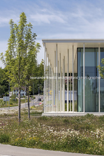 talsee showroom burkard meyer architekten