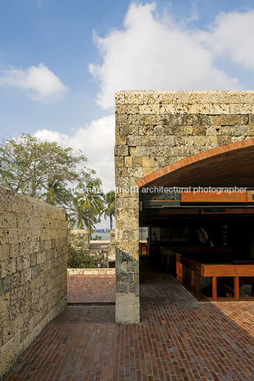 casa de huéspedes ilustres  rogelio salmona