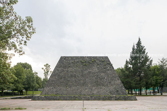 frontones - unam alberto t. arai