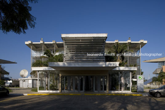 hipódromo de porto alegre roman fresnedo siri