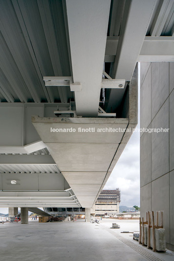 cais das artes paulo mendes da rocha