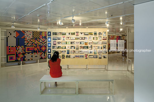 cidade gráfica exhibition at itaú cultural celso longo