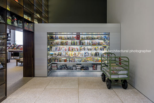 livraria da vila 2 - cidade jardim isay weinfeld