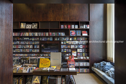 livraria da vila 2 - cidade jardim isay weinfeld