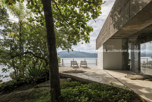 casa gerber paulo mendes da rocha