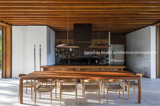 casa sm - taguaiba jacobsen arquitetura