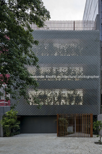 edifício anibal bernardes arquitetura