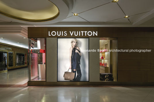 louis vuitton - iguatemi  peter marino architects