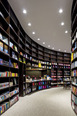 livraria da vila - shopping maia isay weinfeld