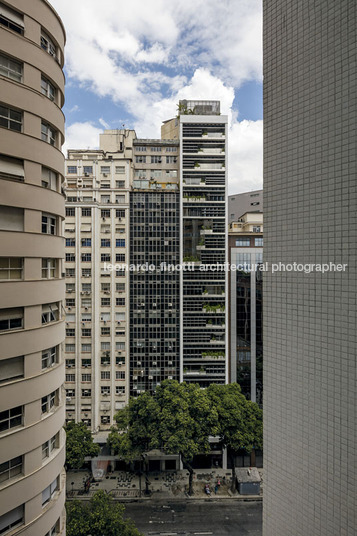 edifício rb12 triptyque