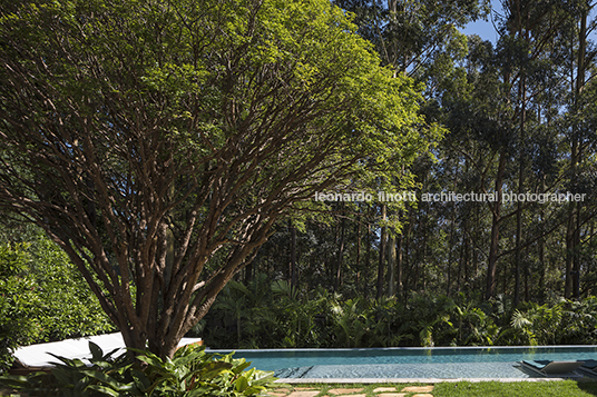 casa bp bernardes arquitetura