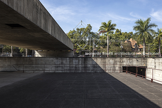 mube paulo mendes da rocha