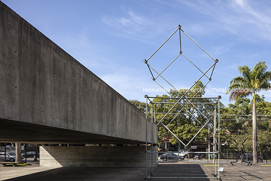 mube paulo mendes da rocha