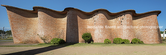 cristo obrero church eladio dieste