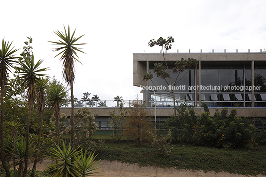 sesc jundiaí teuba arquitetura e urbanismo