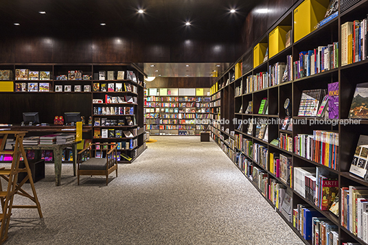 livraria da vila - aurora shopping isay weinfeld