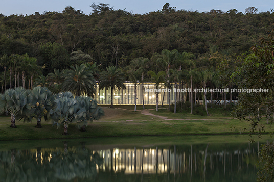 restaurante oiticica - inhotim rizoma arquitetos