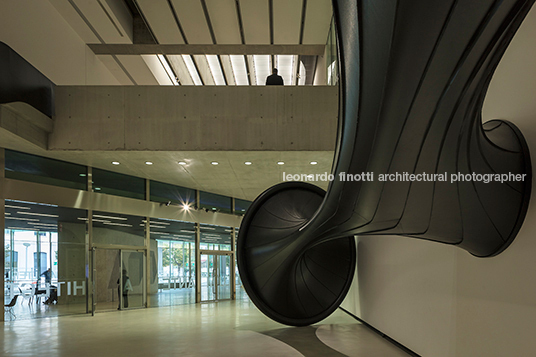 maxxi museum zaha hadid