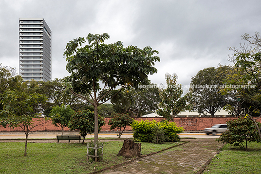 torre ambassador jorge gambini + hans kenning