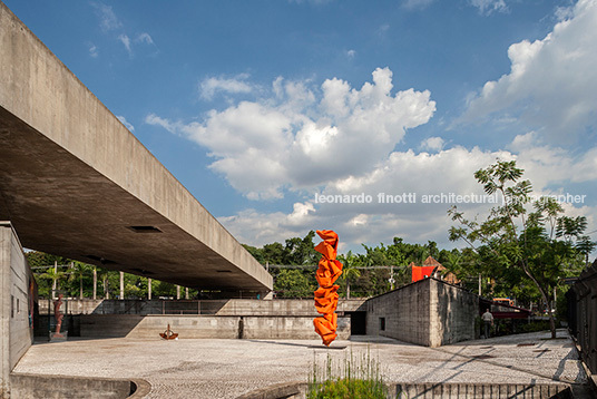 mube paulo mendes da rocha