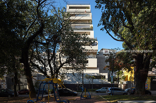 oka isay weinfeld