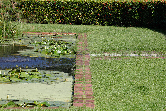 residência família brennand burle marx