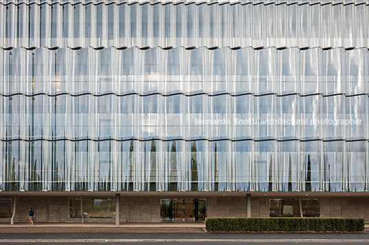 swiss re next diener & diener architekten