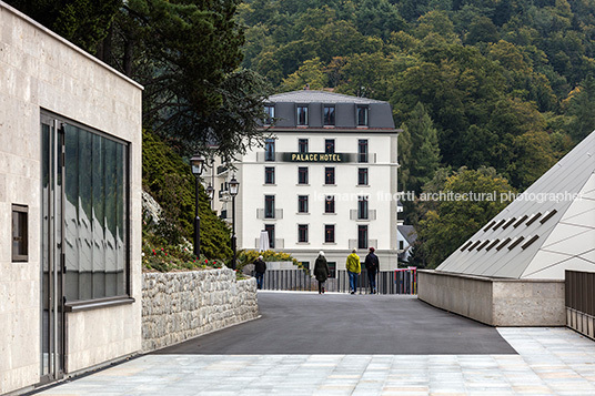 diamond domes rüssli architekten