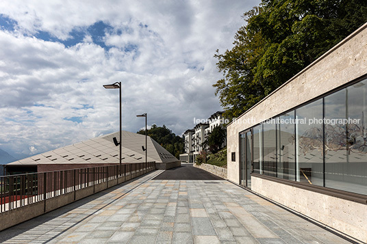 diamond domes rüssli architekten