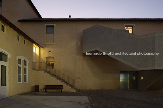 casa da arquitectura guilherme machado vaz