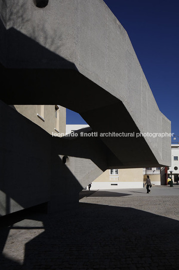 casa da arquitectura guilherme machado vaz