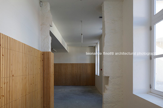 casa da arquitectura guilherme machado vaz