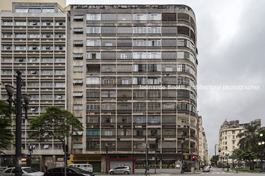 são paulo downtown several authors