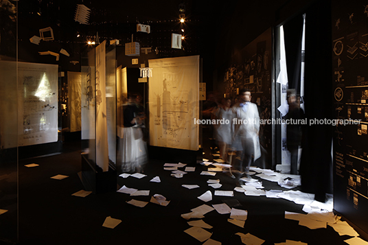 reporting from the front - giardini della biennale 2016 alejandro aravena