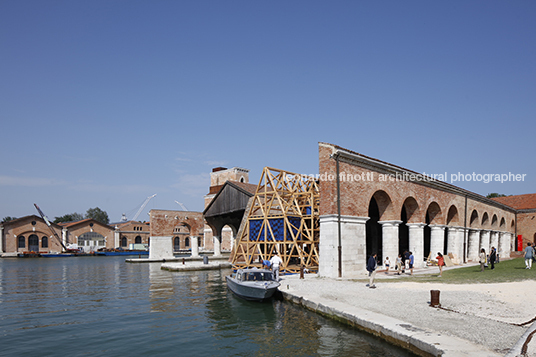 reporting from the front - arsenale della biennale 2016 alejandro aravena