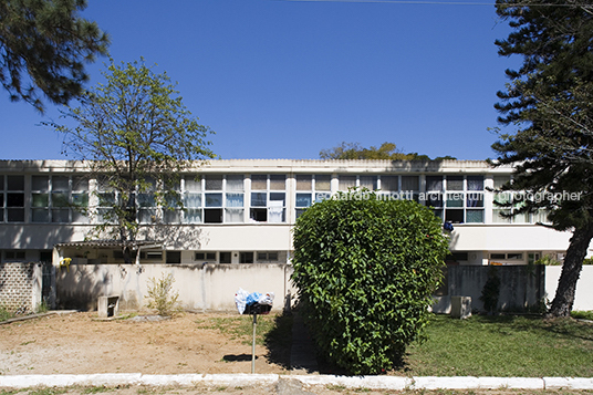 h-10 category officials residences at ita oscar niemeyer