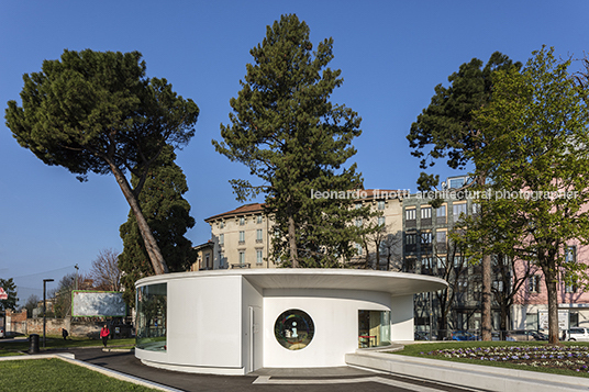 piazzale guglielmo marconi inês lobo