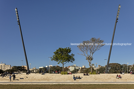 parque urbano da orla de guaíba jaime lerner