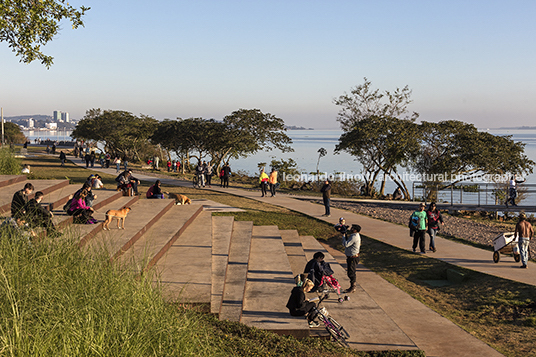 parque urbano da orla de guaíba jaime lerner