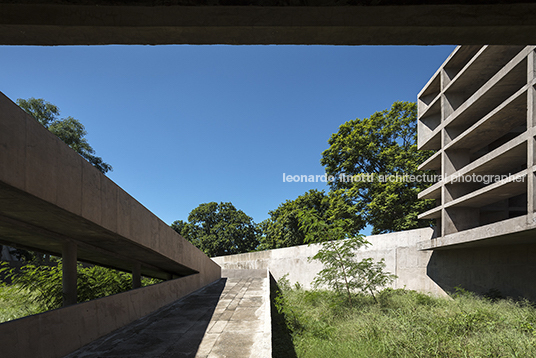 the tower of shadow le corbusier