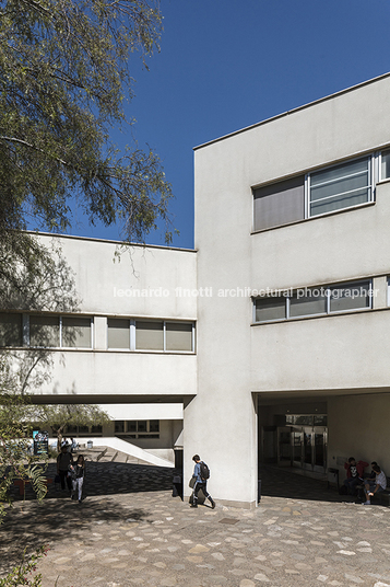 universidad adolfo ibañez - edificio a-campus peñalolen josé cruz ovalle