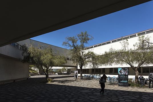 universidad adolfo ibañez - edificio a-campus peñalolen josé cruz ovalle