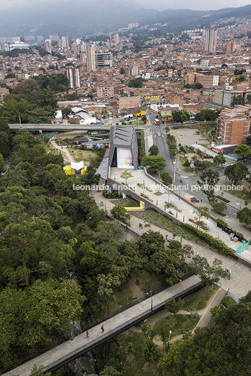 museo casa de la memoria juan david botero