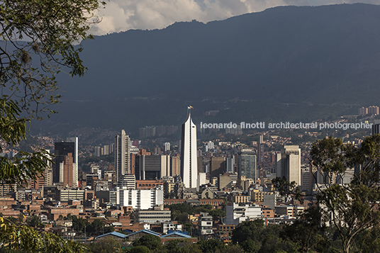 edificio coltejer raúl fajardo moreno